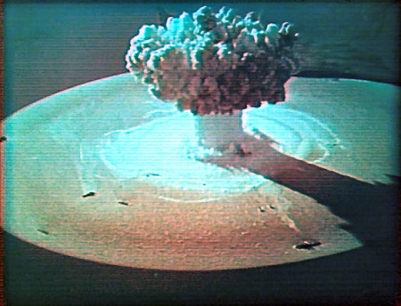 Рис. 6.8. Первый подводный ядерный взрыв, произведенный в ходе испытаний ядерного оружия в акватории Новой Земли